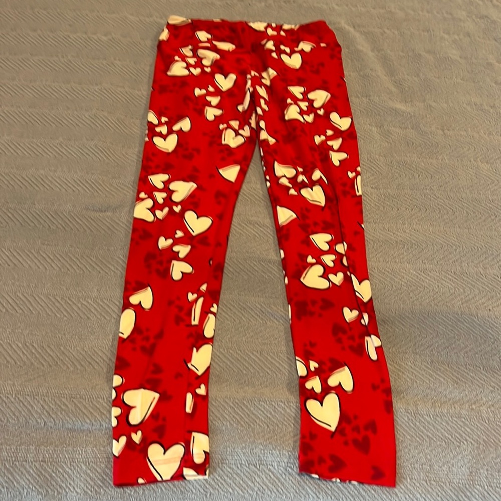 LuLaRoe heart leggings in one size fits all